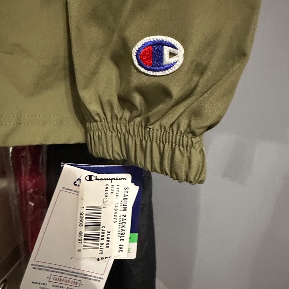 Columbia rain jacket - Picture 6 of 7